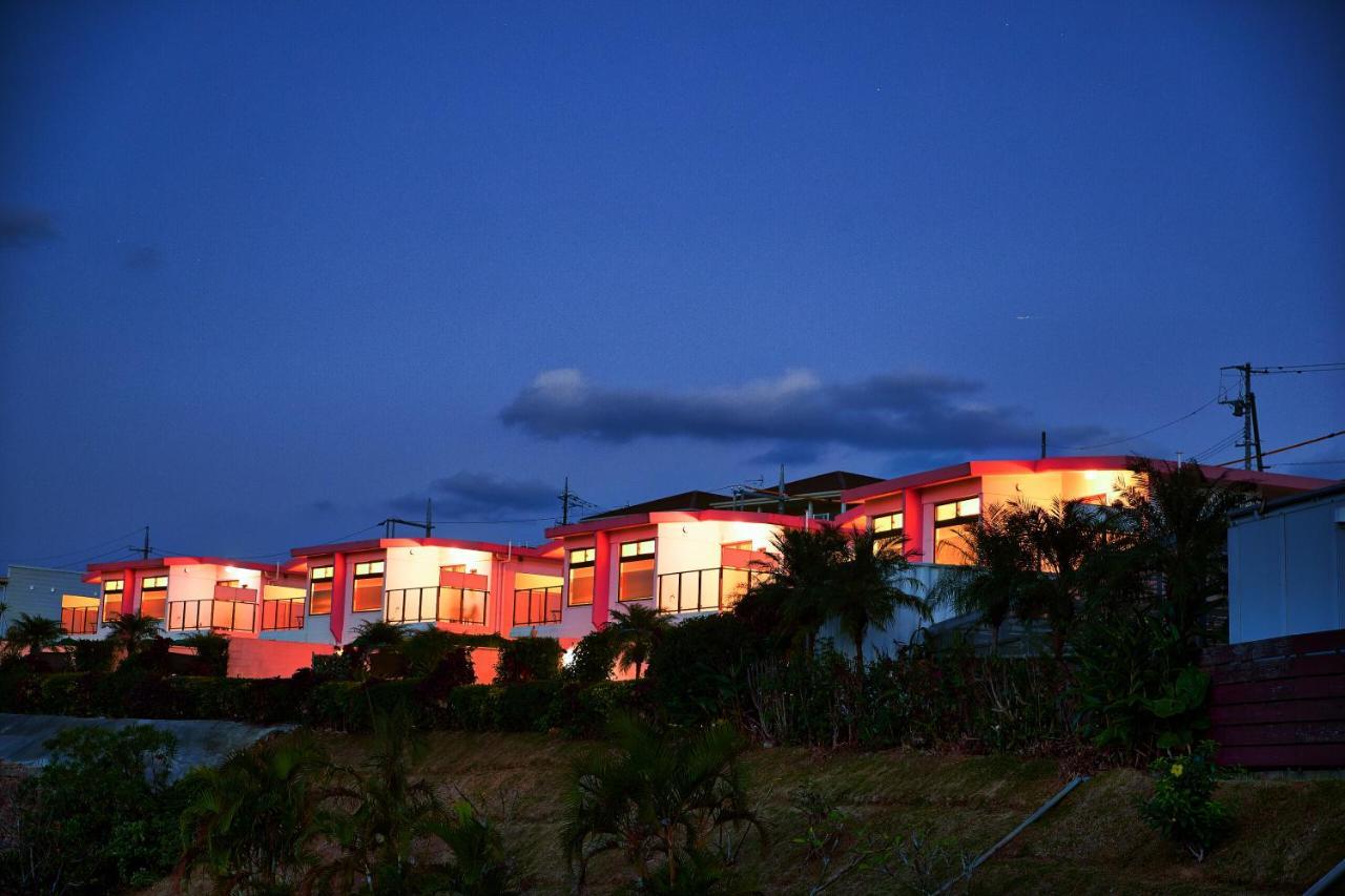 Villa Motobu Hills מראה חיצוני תמונה